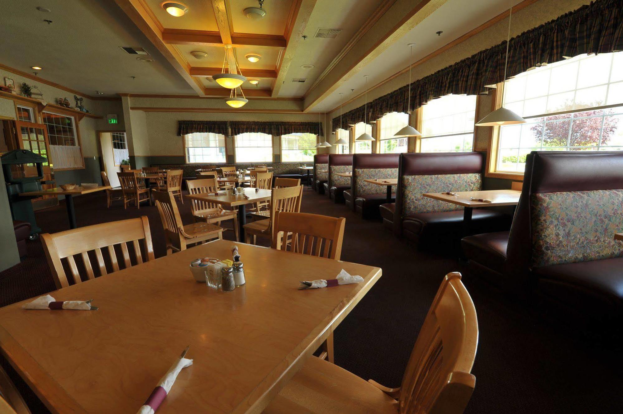 Shilo Inn Suites Hotel - Nampa Suites Restaurant bilde